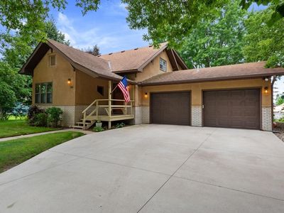 230 Excelsior Ave N, Annandale, MN, 55302