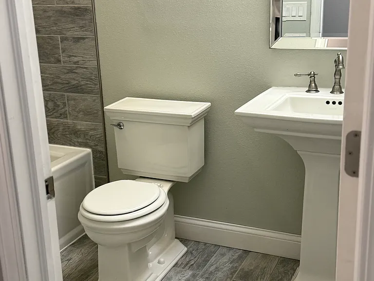 Brodywood Dr — Photo 8