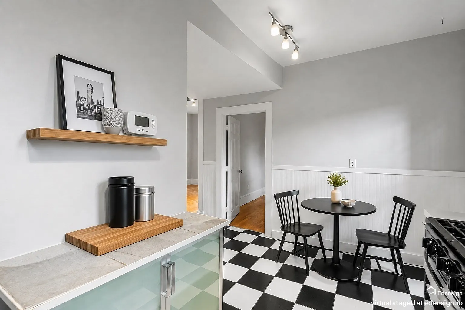 72 Mozart Street - 2 - 2 — Photo 4