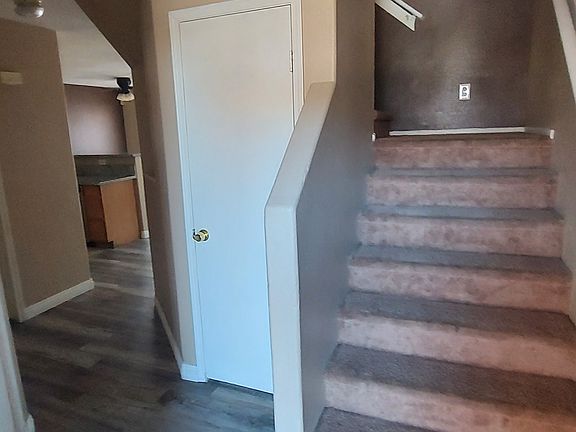 2nd image of 2500 Sierra Luna Ave Unit 102