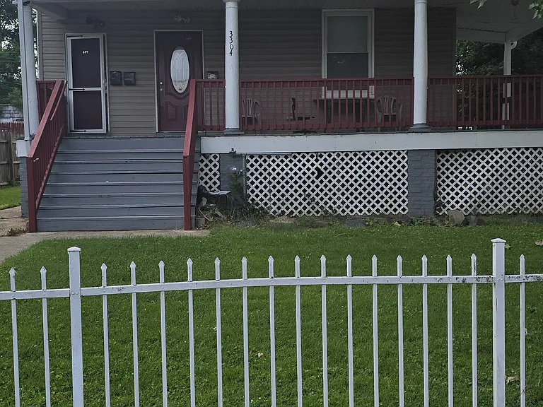 3304 Alto Rd — Photo 1