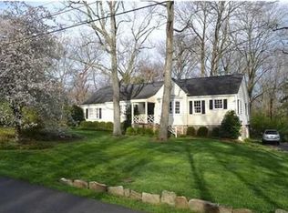 1303 Cinderella Rd, Lookout Mountain, GA 30750