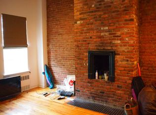 321 W 22nd St APT 4A, New York, NY 10011