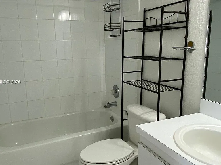 9350 Fontainebleau Blvd #602 — Photo 14