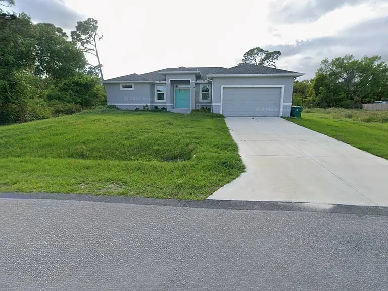 350 Altoona St — Photo 1