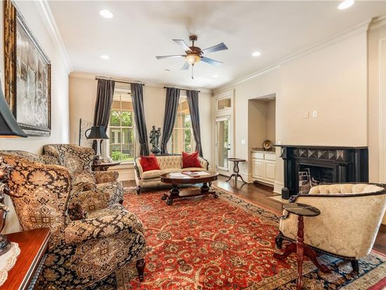 803 S College St, Georgetown, TX 78626 | Zillow