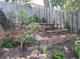 2234 N Lake Shore Ave, Los Angeles, CA 90039
