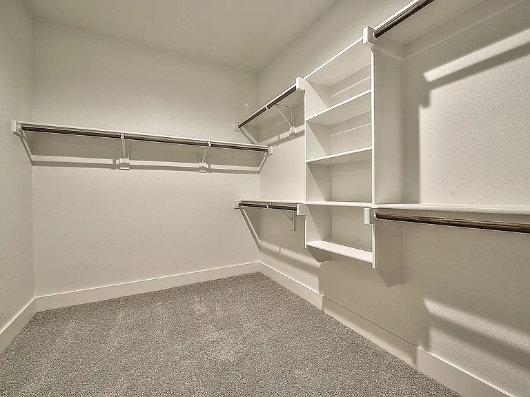 1632 Davis Ave — Photo 14