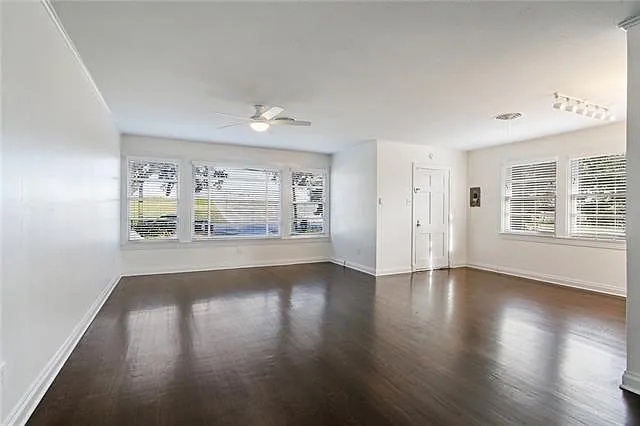7924 Lincoln Beach Blvd — Photo 4