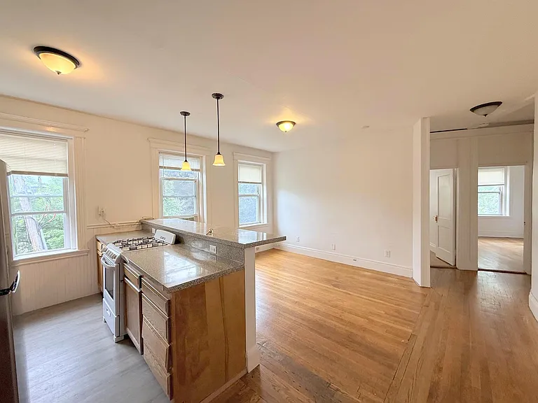 74 Kirkland St #21 — Photo 2