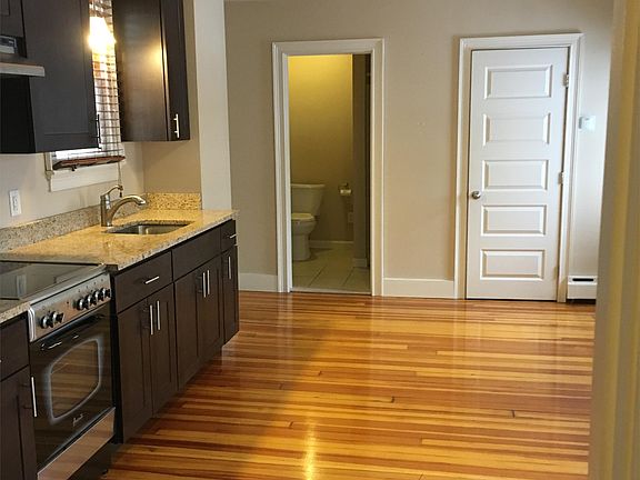 4th image of 26 Main St #1