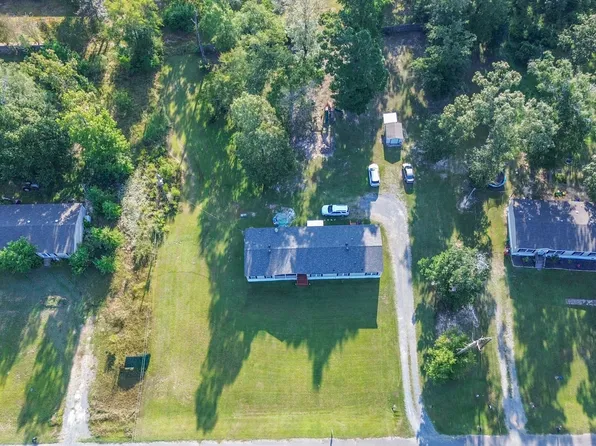 184 Luther Ln, Frierson, LA 71027