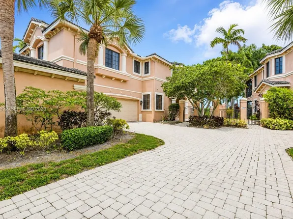2703 Center Court Dr #14, Fort Lauderdale, FL 33332