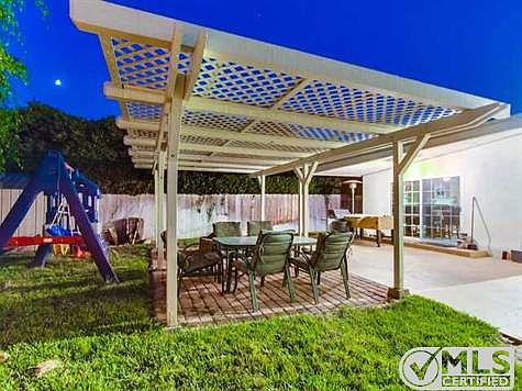 4th image of 49 Alvarado Pl