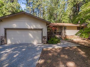 14043 Creston Rd, Magalia, CA 95954