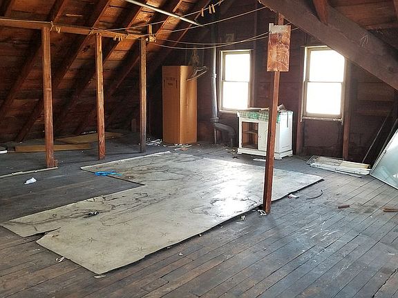 Huge attic could be more bedrooms