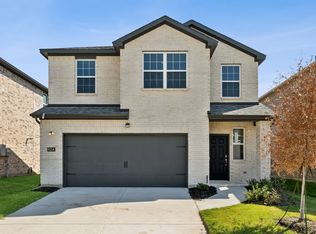 924 Amenduni Ln, Anna, TX 75409