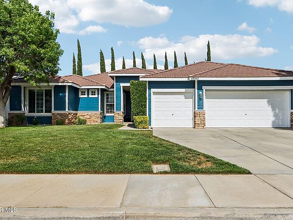 2nd image of 43342 Windrose Ln