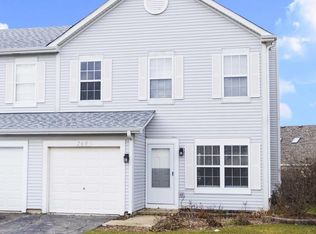 744 S Bayles Dr, Romeoville, IL 60446