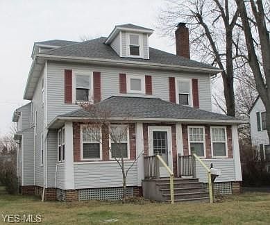 1st image of 225 E 248th St