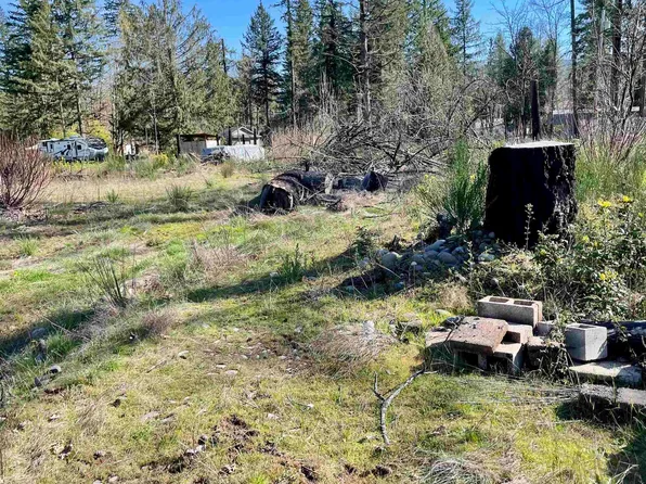 47476 Cedar Pl, Lyons, OR 97358