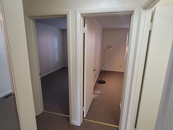4th image of 751 Dawson St APT 1A