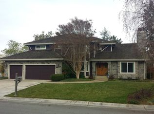 1305 Carvo Ct, Los Altos, CA 94024