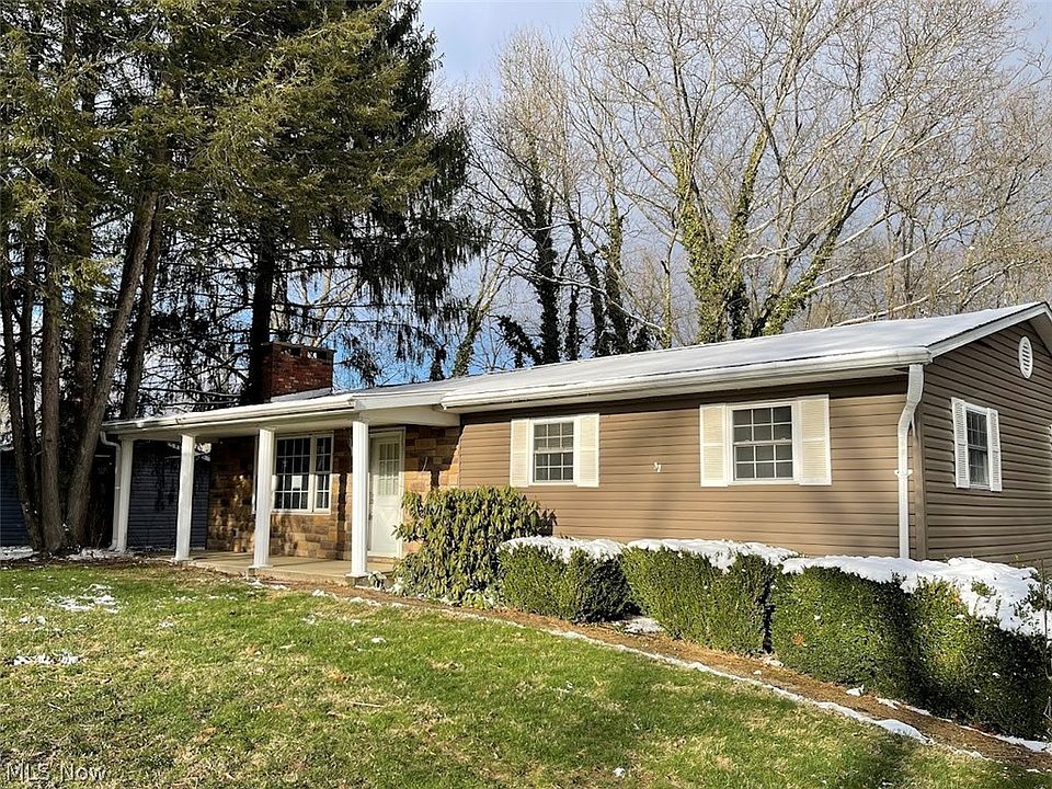 1st image of 330 Walnut Hills Dr