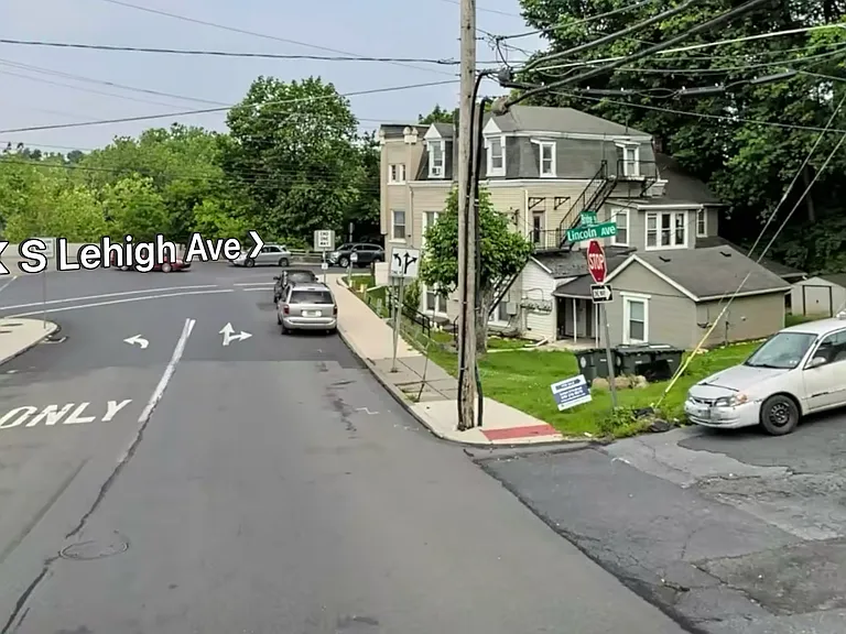 2102 S Lehigh Ave #1 — Photo 1