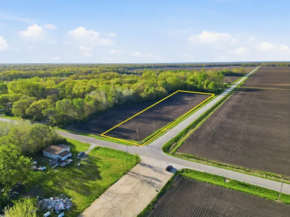4476 S 16000e Rd, Pembroke Township, IL 60958