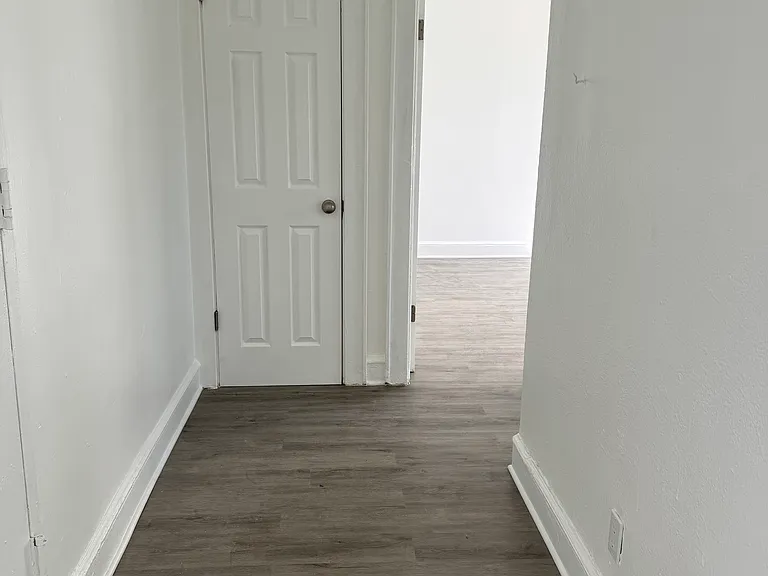 170 Elmora Ave #8 — Photo 6