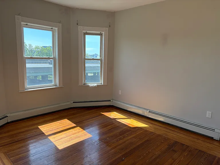 12 Redfield St #3 — Photo 7