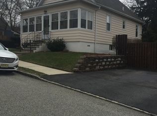 45 Hillcrest Ave, Woodland Park, NJ 07424