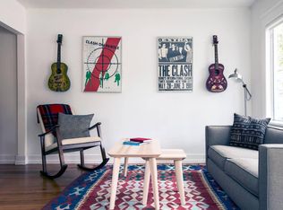 1043 W Kensington Rd, Los Angeles, CA 90026