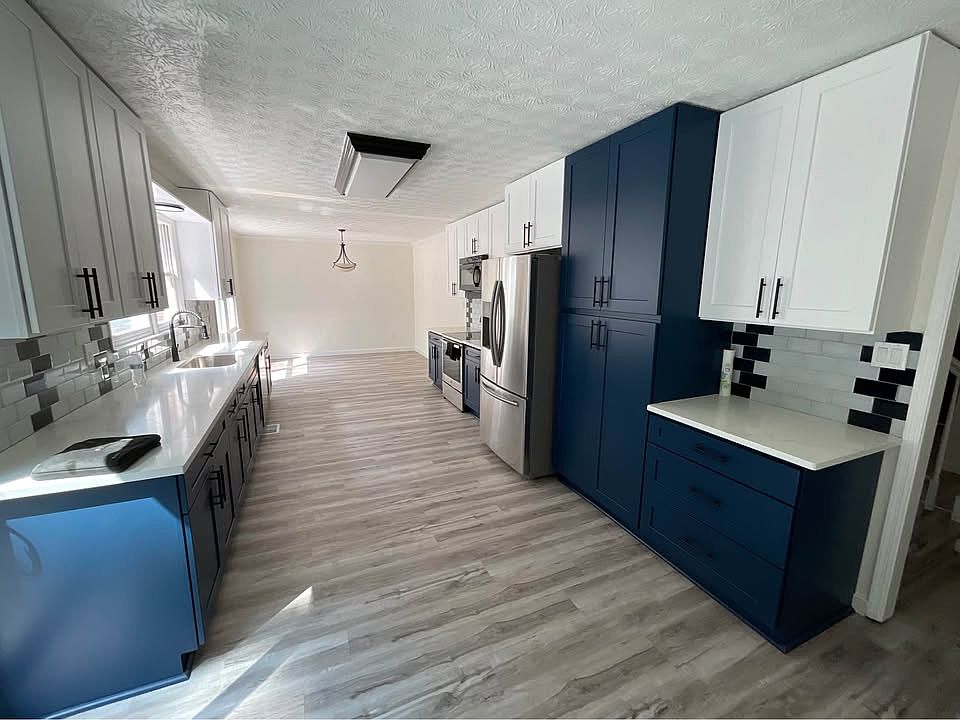 1st image of 8243 Creekridge Cir