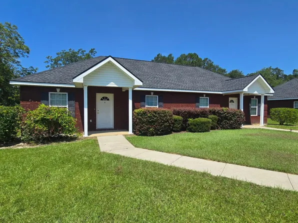 1835 Homer Waters Rd, Glennville, GA 30427