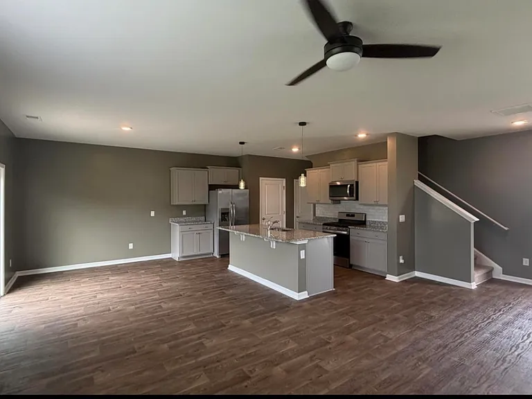 742 Ladywood Dr — Photo 6