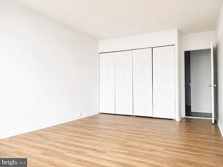 200 Locust St #30GN — Photo 10