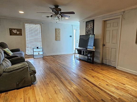 2nd image of 187 Coteau Ln