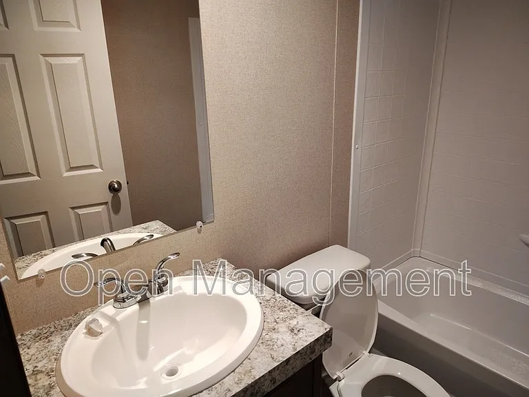 24 Erin Ln #72 — Photo 21