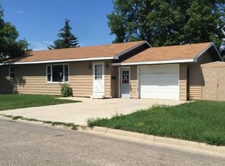 315 W Ash St, Peever, SD 57262