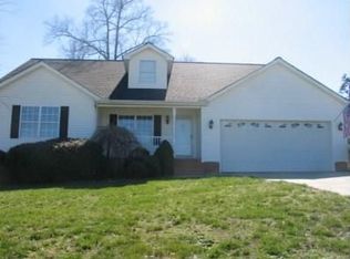 1017 Prince Way, Dalton, GA 30721