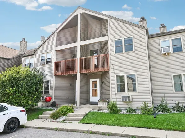 332 Shane Ct #6, Sun Prairie, WI 53590