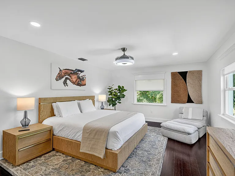 2900 Greenbriar Blvd — Photo 24
