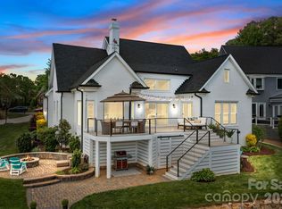 7322 Swansea Ln, Cornelius, NC 28031