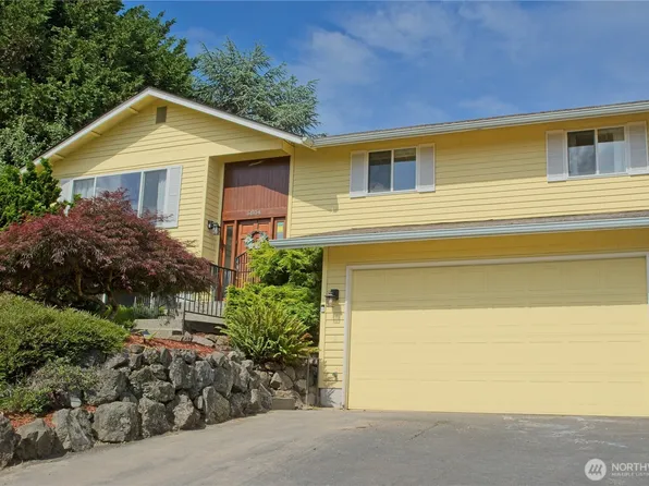 6804 47th Avenue E, Tacoma, WA 98443
