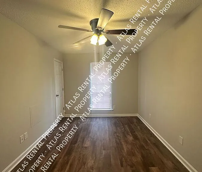 113 Cedar Ct — Photo 8
