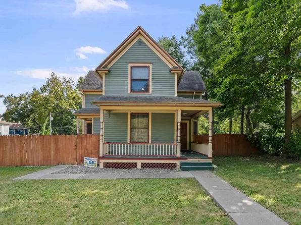 411 W 8th St, Davenport, IA 52803