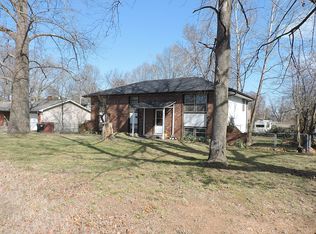 2569 W Roxbury St, Springfield, MO 65807