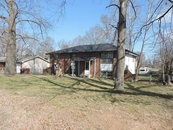 2569 W Roxbury St, Springfield, MO 65807